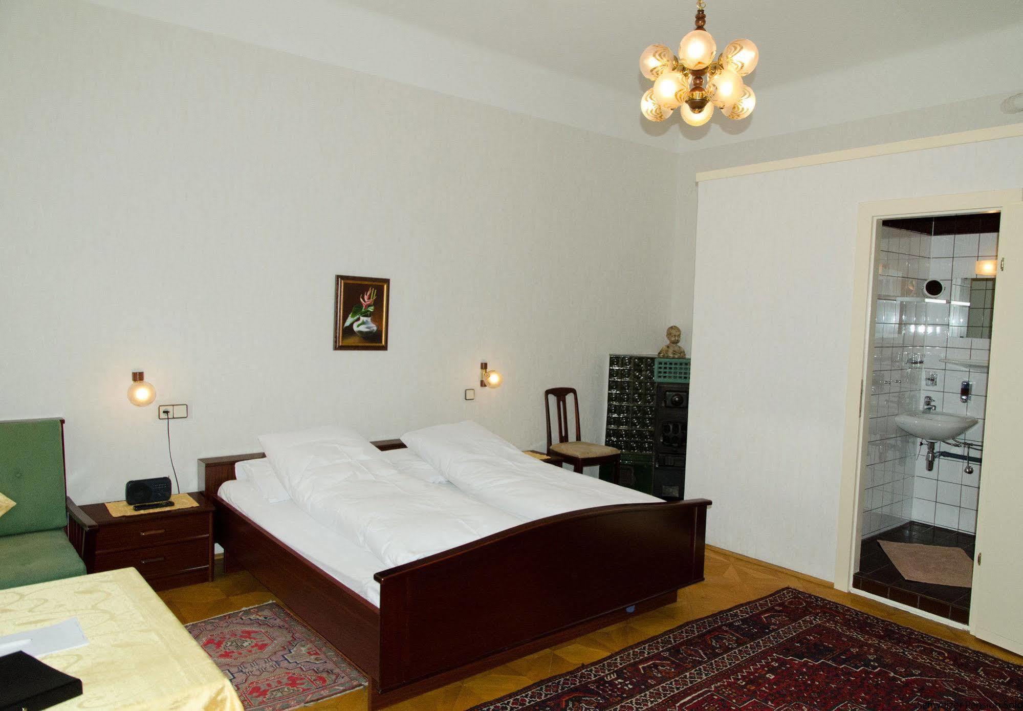 Schweizer Pension Solderer Wina Bagian luar foto
